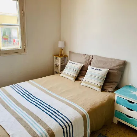 T3 Vue 100m Jardin Holiday home *