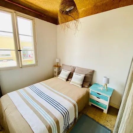 Holiday home T3 Vue 100m Jardin *