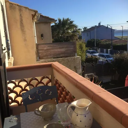 T3 Vue 100m Jardin Holiday home *